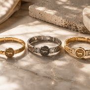 Seal Motif Bracelet