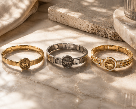 Seal Motif Bracelet