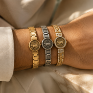 Seal Motif Bracelet